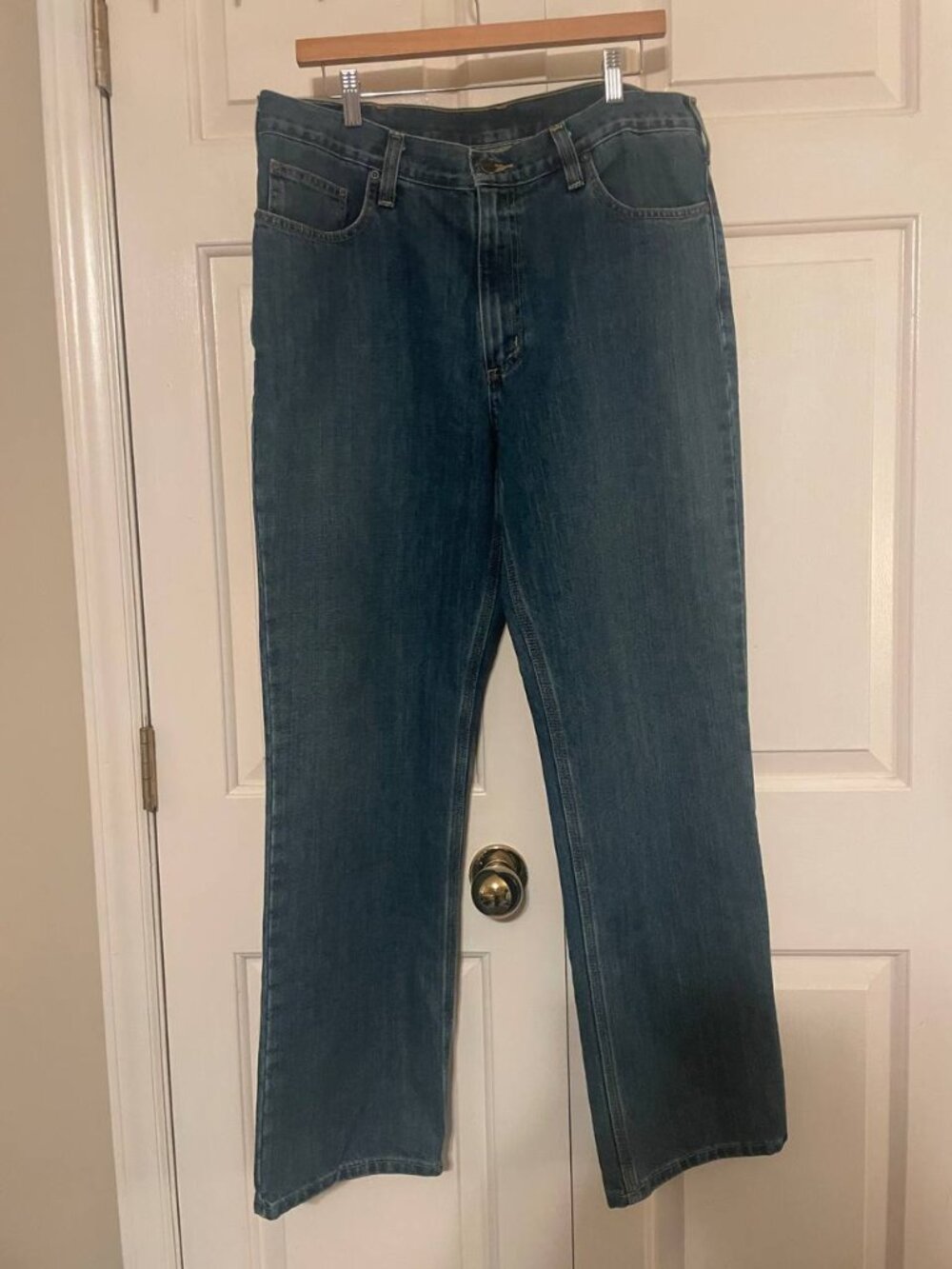 Carhartt Relaxed Fit Blue Jeans Men's 36x32 - Classic Workwear Style